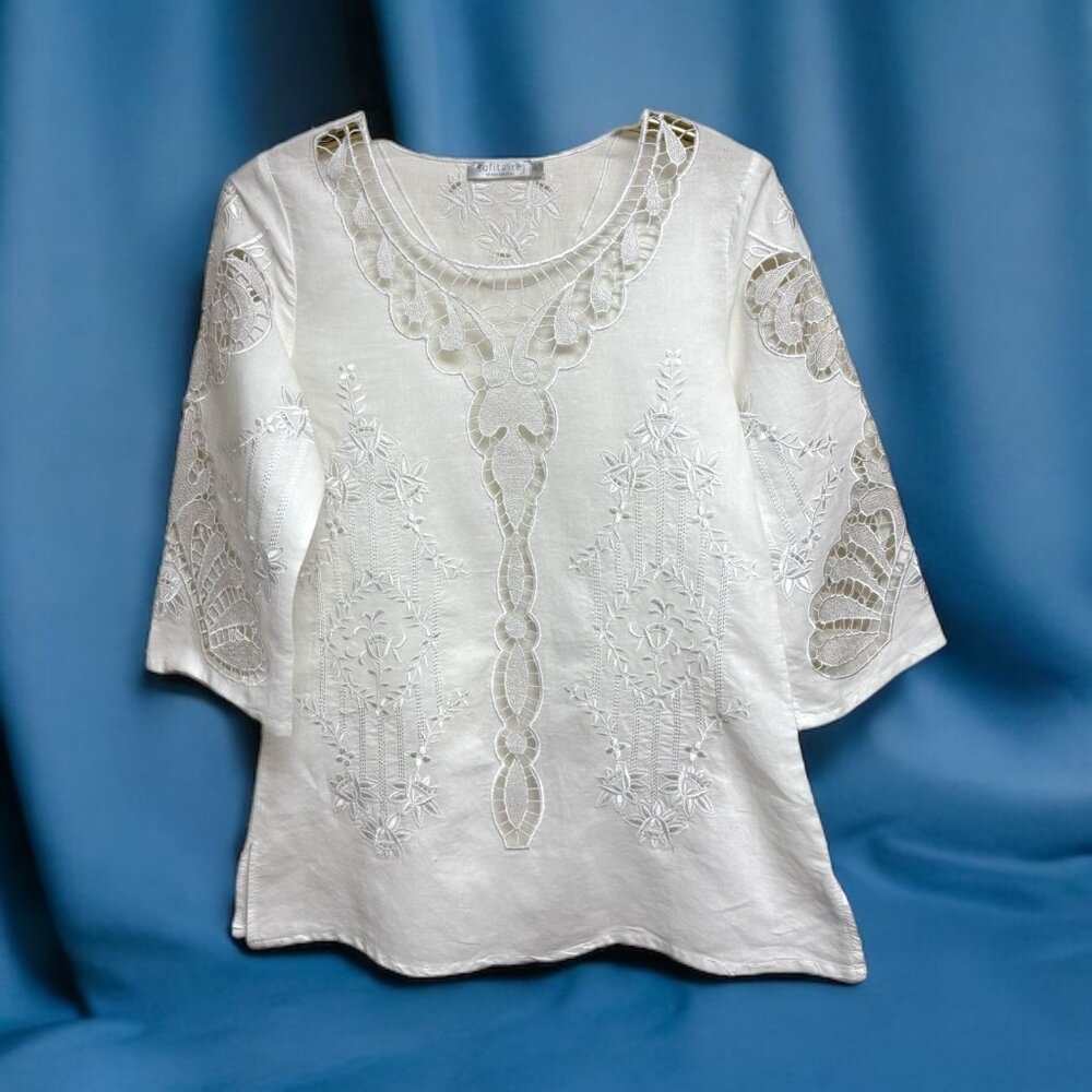 Solitaire by Ravi Khosla White Linen Blend Embroidered‎ Cutout Tunic